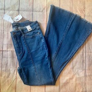 Judy Blues Super Flare